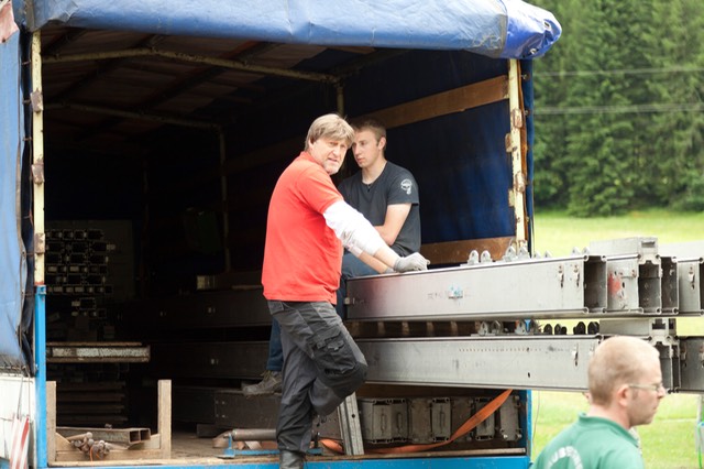 220BKB_Zeltaufbau_120612_1