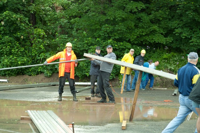 220BKB_Zeltaufbau_120612_36