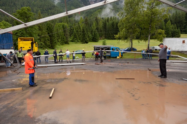 220BKB_Zeltaufbau_120612_40