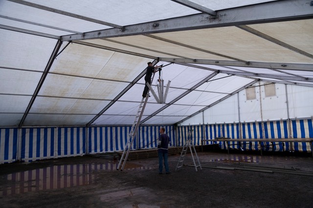 220BKB_Zeltaufbau_120612_58